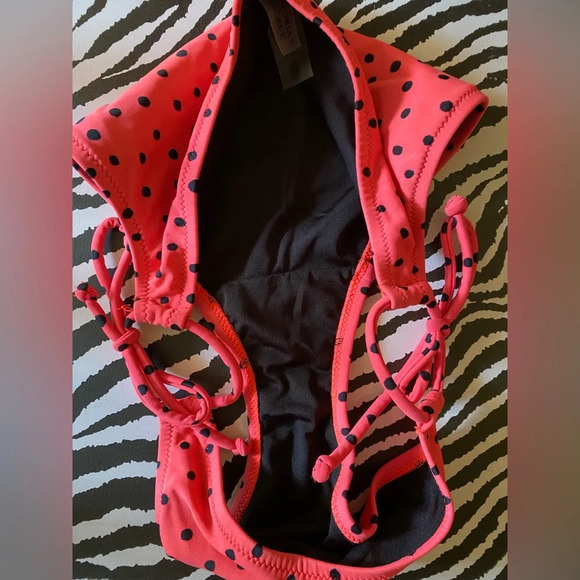 Victoria’s Secret bikini size small - Picture 3 of 5